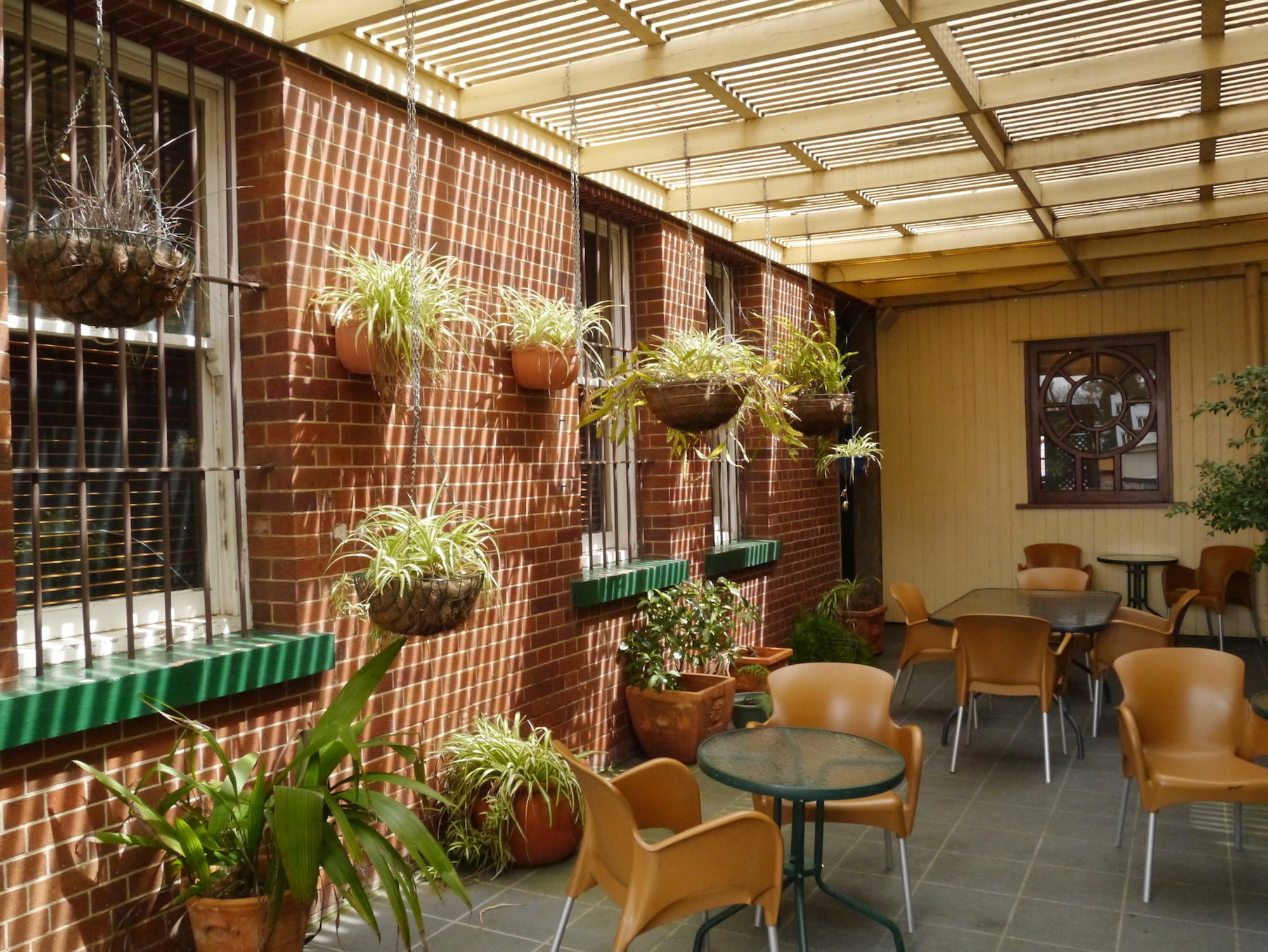 Criterion Warwick Hotel Exterior photo